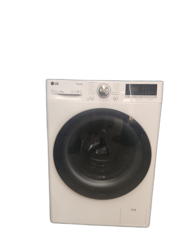 Lave-linge LG blanc avec chargement frontal.